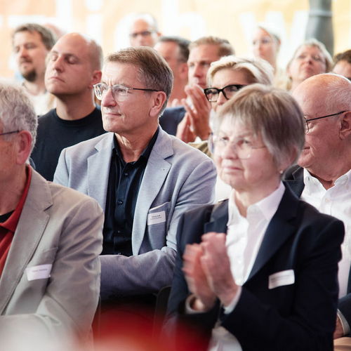 Bild NIZ Eröffnung