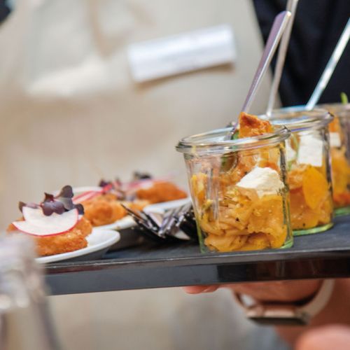 Bild NIZ Eröffnung Buffet