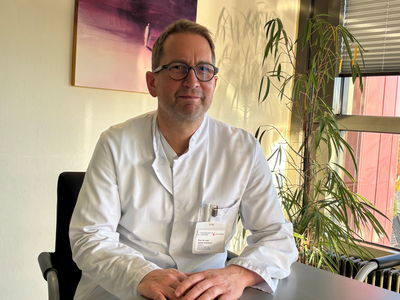 Prof. Dr. med. Jochen Grommes: Der neue Chefarzt der Gefäßchirurgie am Klinikum Bielefeld-Mitte begann seine Laufbahn an der RWTH Aachen und beschäftigt sich seit über 15 Jahren mit alle Facetten der Gefäßchirurgie.