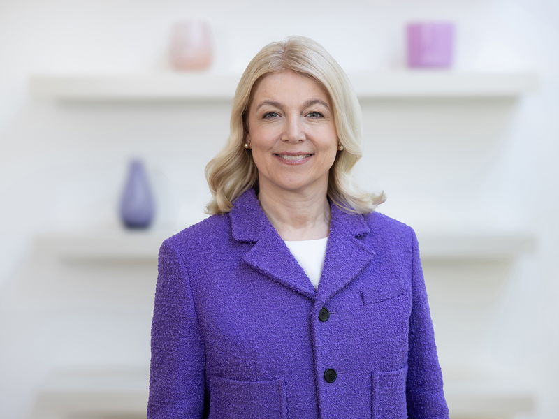 Neue Medizinische Geschäftsführerin am Klinikum Bielefeld: Prof. Dr. med. Annegret Kuhn, MBA (58), ist Ärztin, Wissenschaftlerin, Hochschullehrerin und Managerin im Gesundheitswesen. (Quelle: privat / Credit: Johannes Paus)