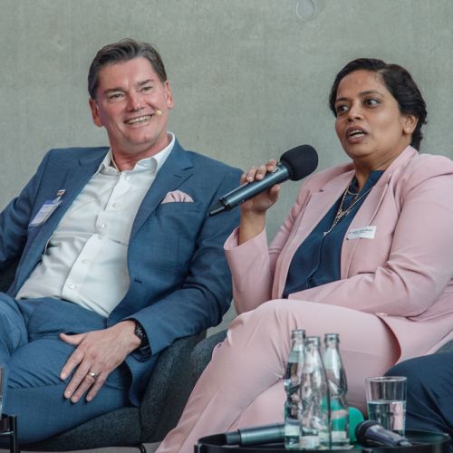 Bild NIZ Eröffnung Michael Ackermann und Veena Mohan