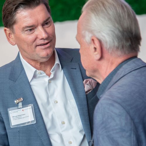 Bild NIZ Eröffnung Michael Ackermann im Gespräch