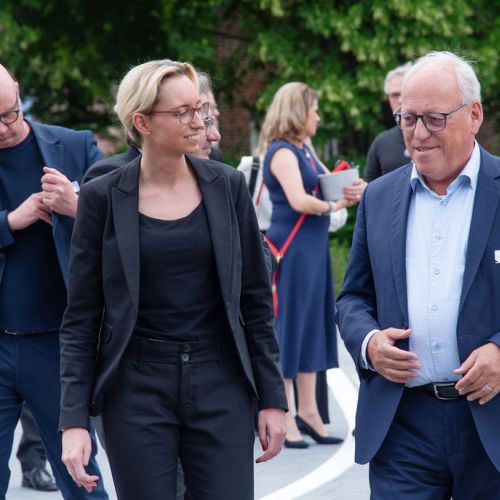 Bild NIZ Eröffnung Christiana Bauer und Pit Clausen