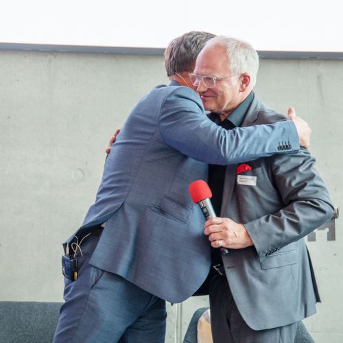 Bild NIZ Eröffnung Schlüsselübergabe