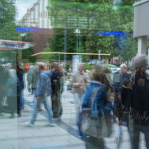 Bild NIZ Eröffnung Haupteingang