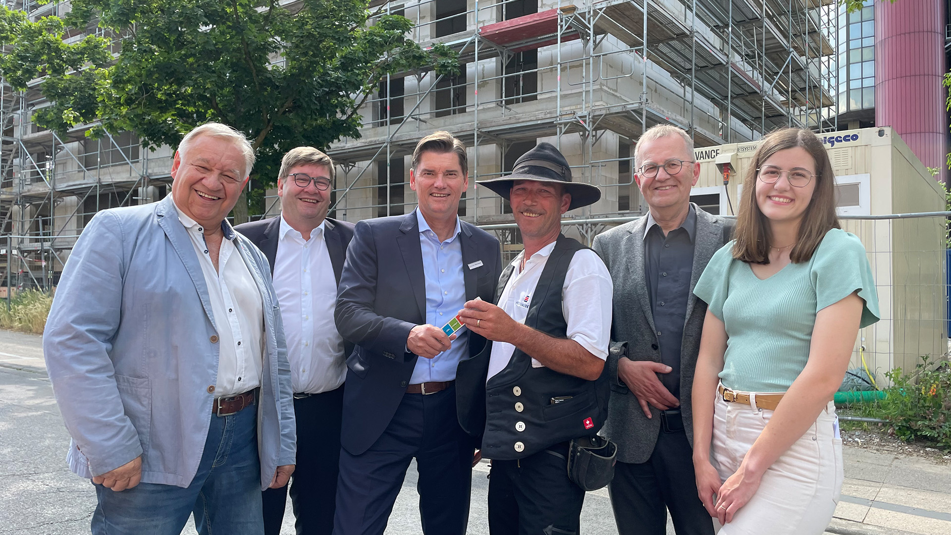 von links nach rechts: Prof. Theodor Windhorst, Univ.-Prof. Dr. Holger Sudhoff, Michael Ackermann, Dominik Staats, Univ.-Prof. Dr. Martin Egelhaaf, Leonie Resem